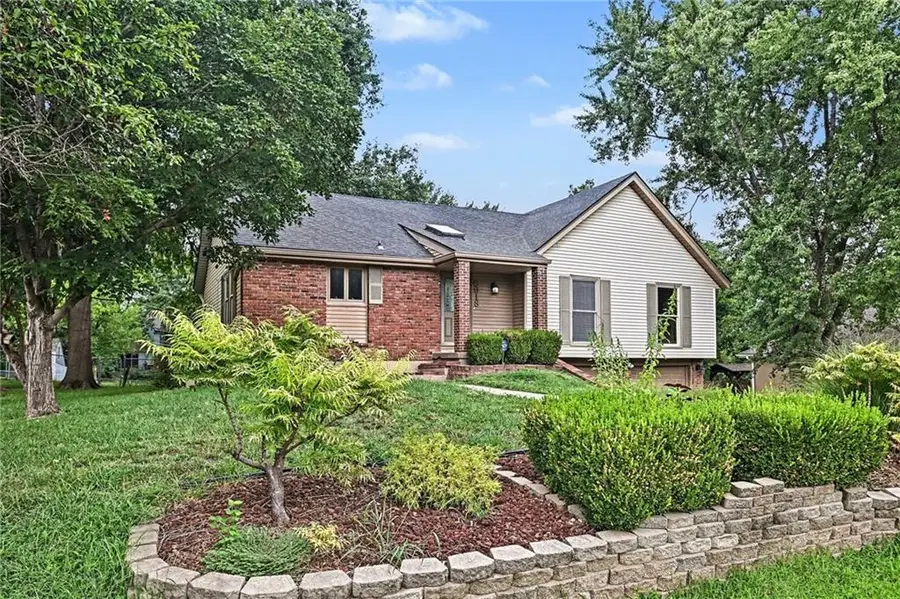 6918 Marion Drive, Shawnee, KS 66218 - #3