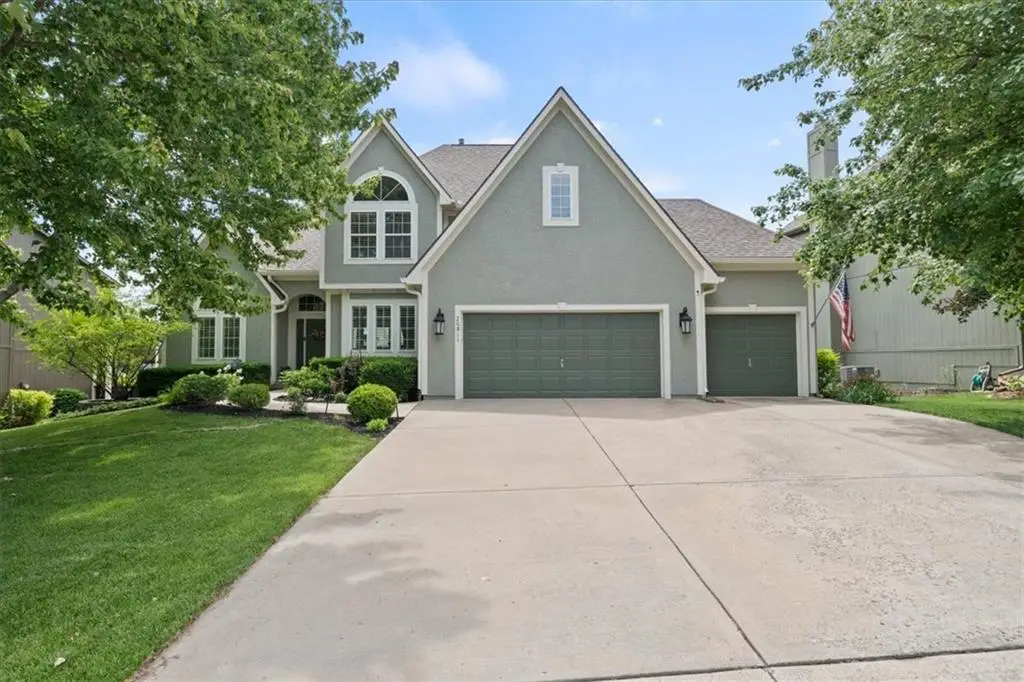 20811 W 100th Street, Lenexa, KS 66220 - #1