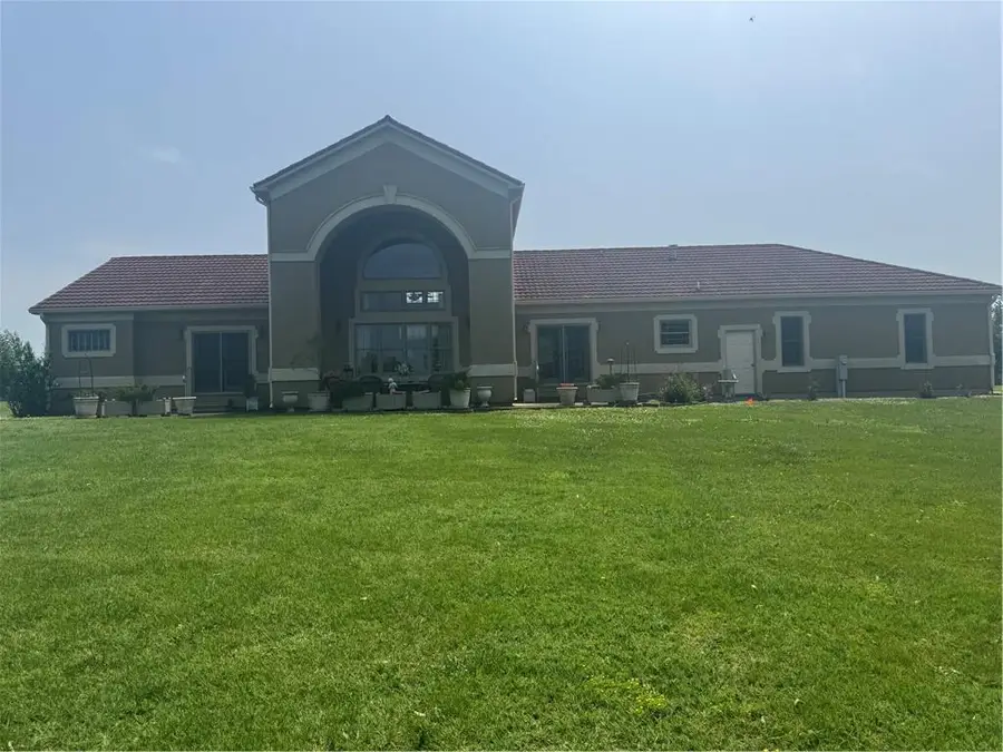 10 Country Club Lane, Garnett, KS 66032 - #2