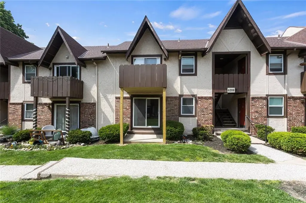 6208 Robinson Street #1, Overland Park, KS 66202 - #1