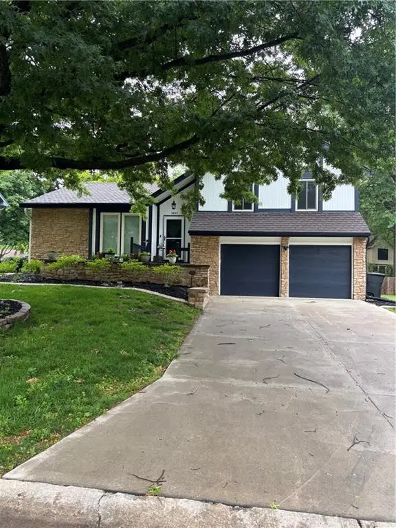 3507 NE Logwood Court, Lees Summit, MO 64064 - #3
