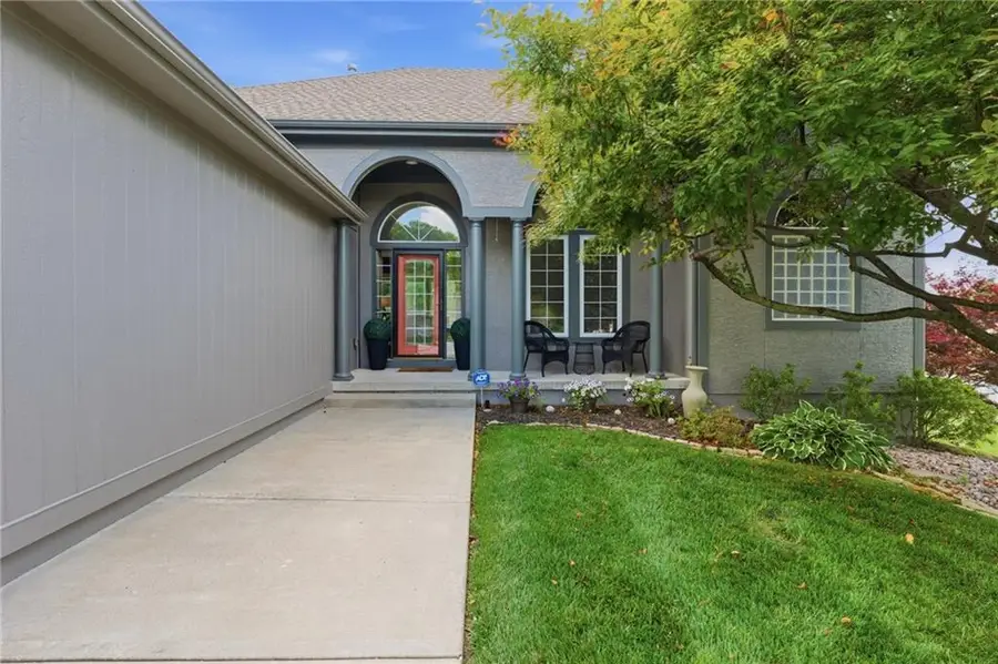 523 Brookwood Lane, Raymore, MO 64083 - #2