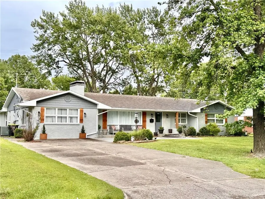 1507 S Main Street S, El Dorado Springs, MO 64744 - #3