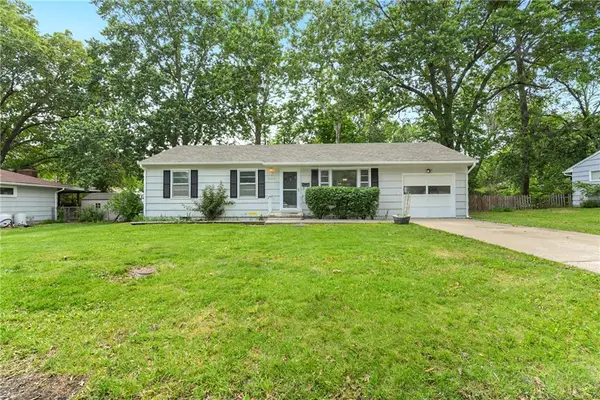 604 SE Browning Avenue, Lee's Summit, MO 64063