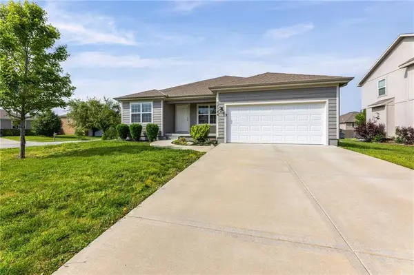 17186 S Pratt Street, Gardner, KS 66030