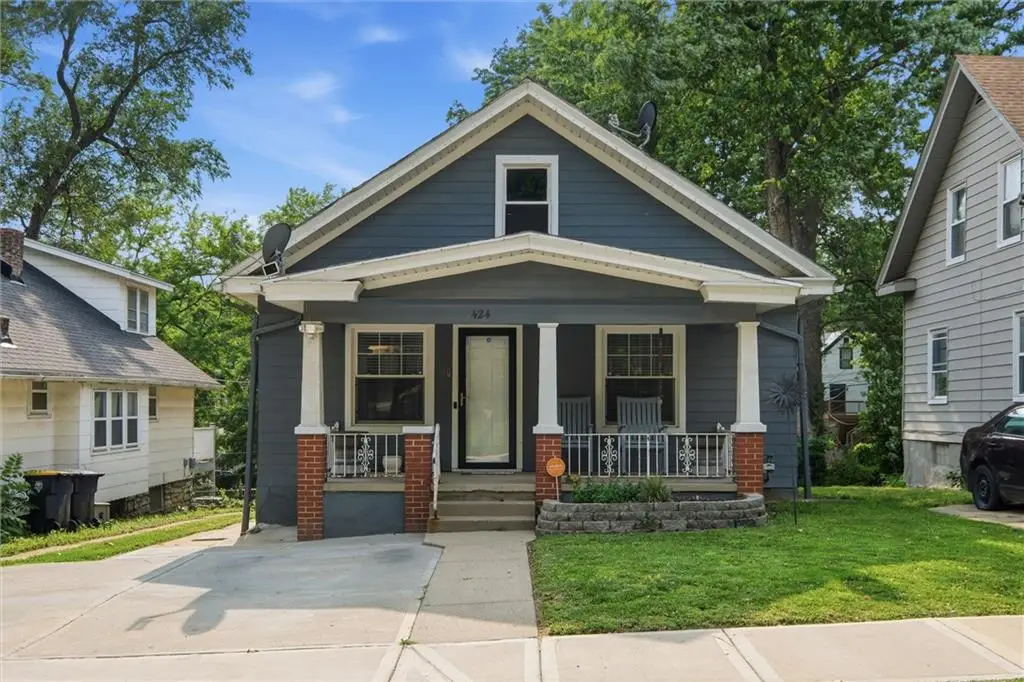 424 N Hardesty Avenue, Kansas City, MO 64123 - #1