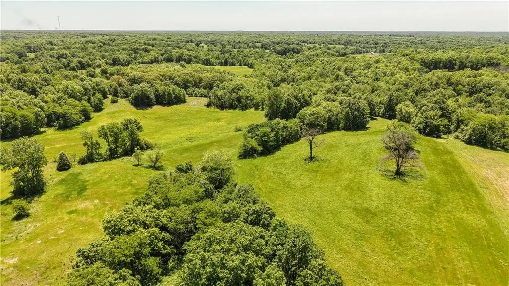 5098 Highway Jj Highway, Moberly, MO 65270 - #1