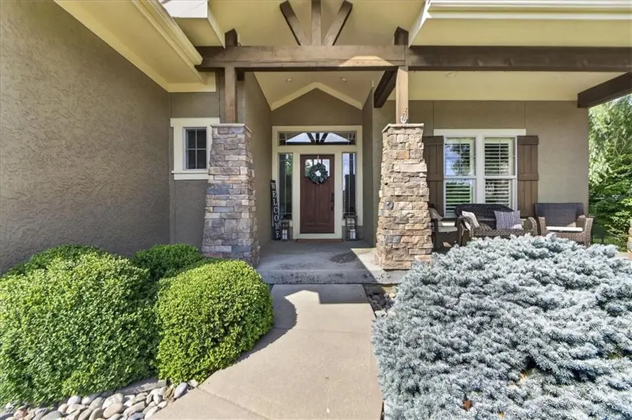 15933 Ballentine Street, Overland Park, KS 66062 - #2