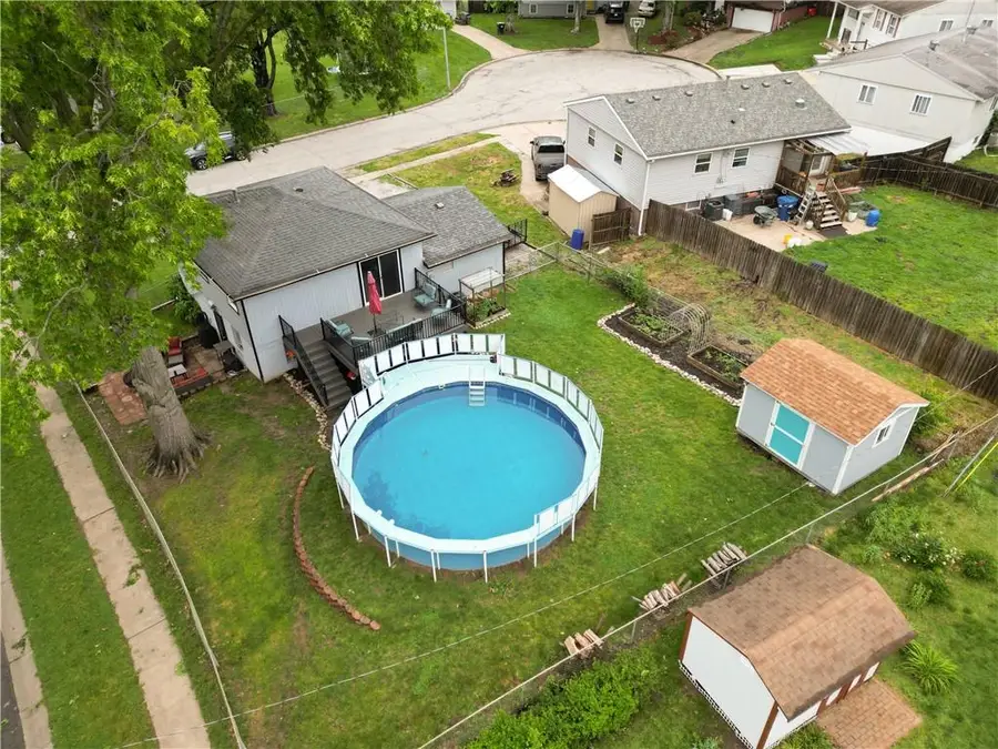 611 N Aztec Place, Independence, MO 64056 - #3