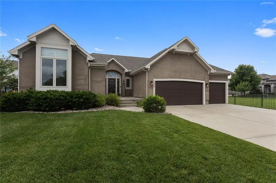 11260 S Whitehall Street, Olathe, KS 66061 - #2