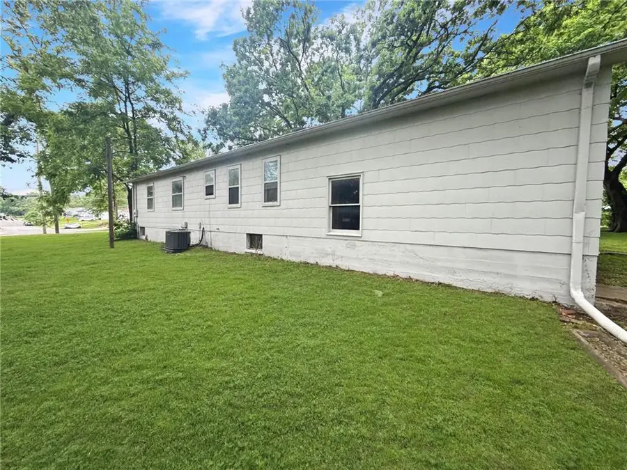 9004 E 55th Street, Raytown, MO 64133 - #2