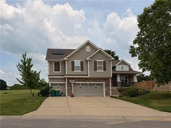 13317 Davis Avenue, Bonner Springs, KS 66012