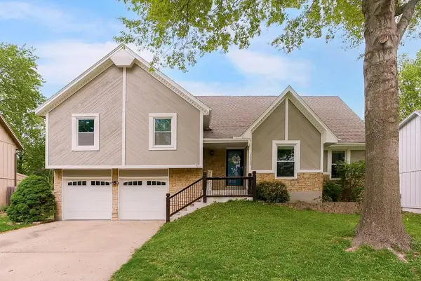15363 Newton Drive, Overland Park, KS 66223