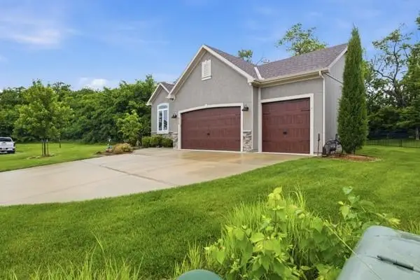 9129 Gander Street, Lenexa, KS 66227 - #3