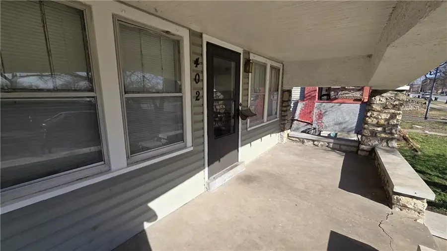 402 Van Brunt Boulevard, Kansas City, MO 64124 - #2
