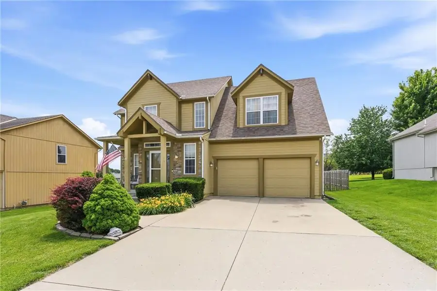 12207 Pebble Beach Drive, Kansas City, KS 66109 - #2