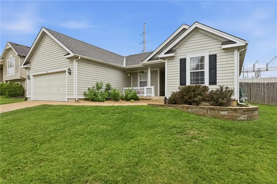 113 N Cedar Hills Street, Olathe, KS 66061 - #3