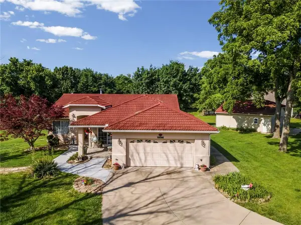 1720 N 150th Street, Basehor, KS 66007