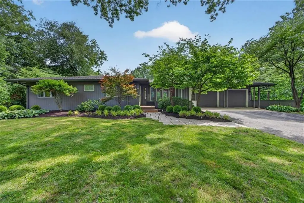 8606 Belinder Road, Leawood, KS 66206 - #1