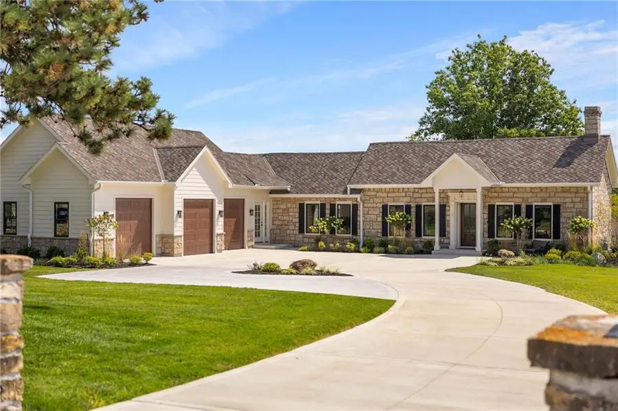 12811 W 71st Street, Shawnee, KS 66216 - #3