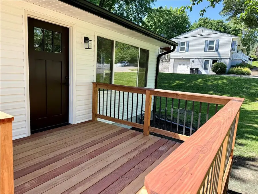 3410 S 30th Street, Saint Joseph, MO 64503 - #3