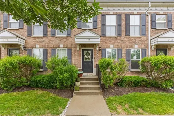 8104 N Oakley Avenue, Kansas City, MO 64119