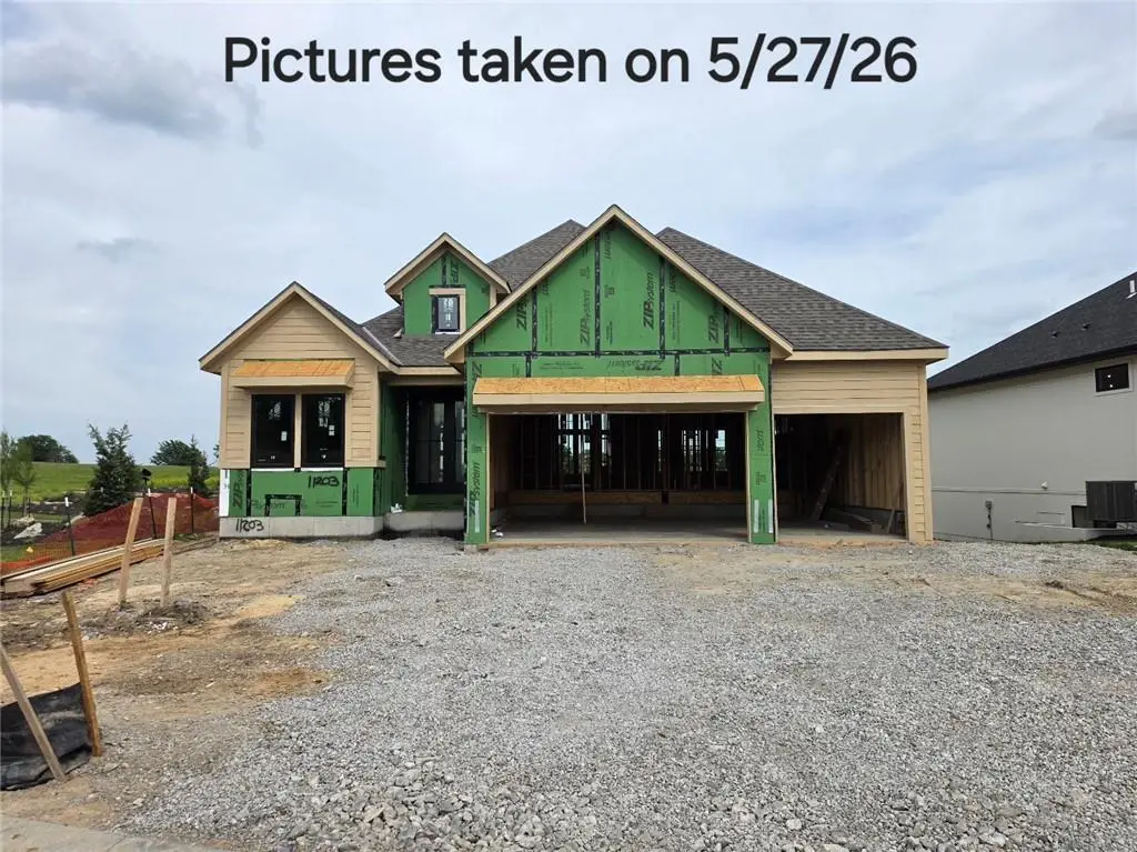 11203 S Sunray Drive, Olathe, KS 66061 - #1