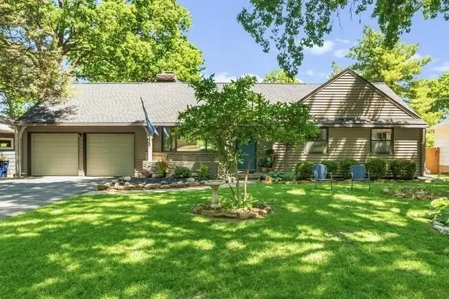 6325 Maple Drive, Mission, KS 66202 - #2