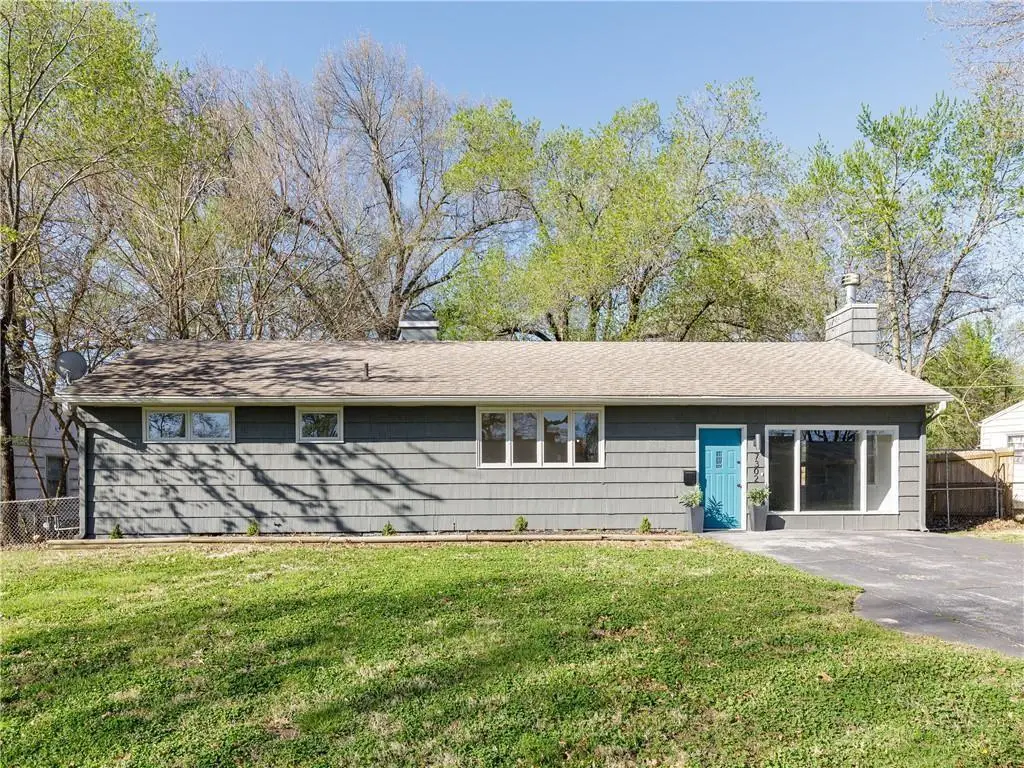 7302 Elm Avenue, Raytown, MO 64133 - #1