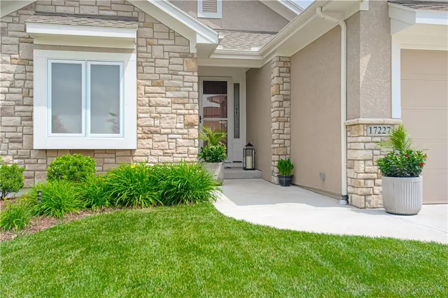 17227 S Allman Road, Olathe, KS 66062 - #3