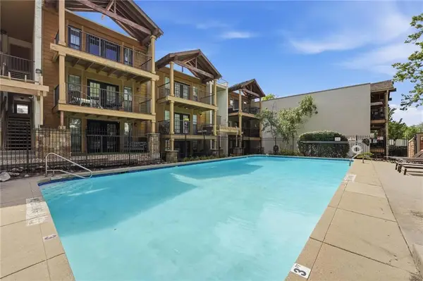 4727 Jarboe Street #95, Kansas City, MO 64112