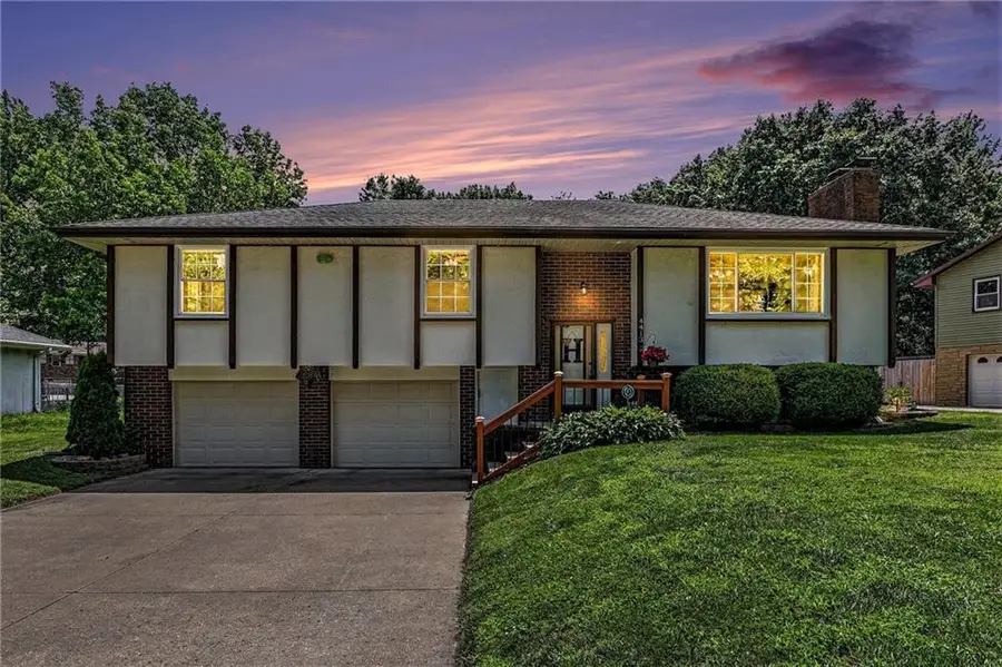 4413 W Haverill Drive, Saint Joseph, MO 64506 - #2