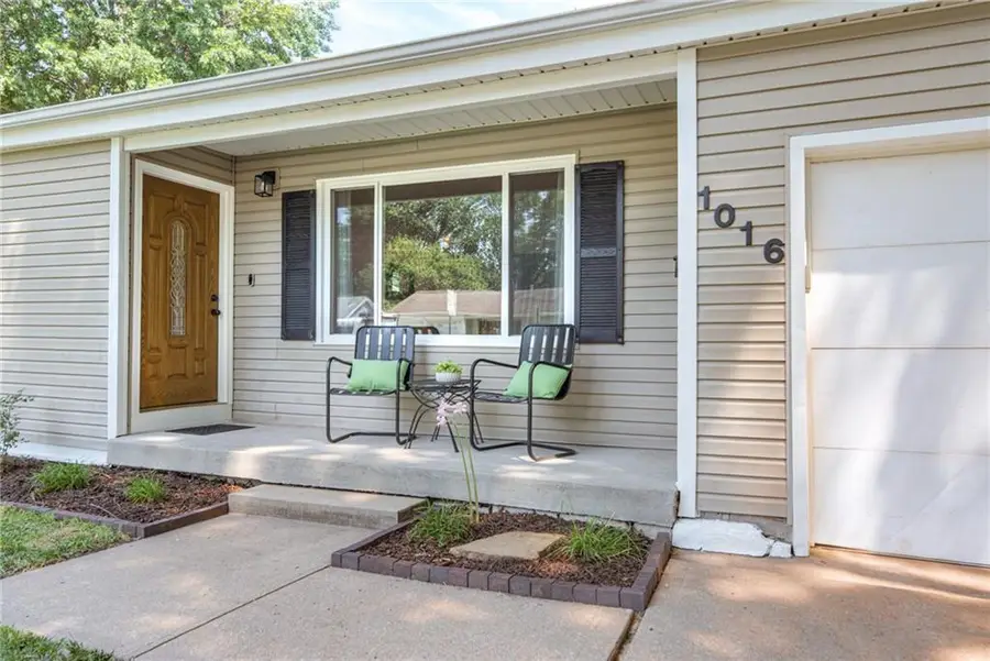 1016 E Elm Street, Olathe, KS 66061 - #2
