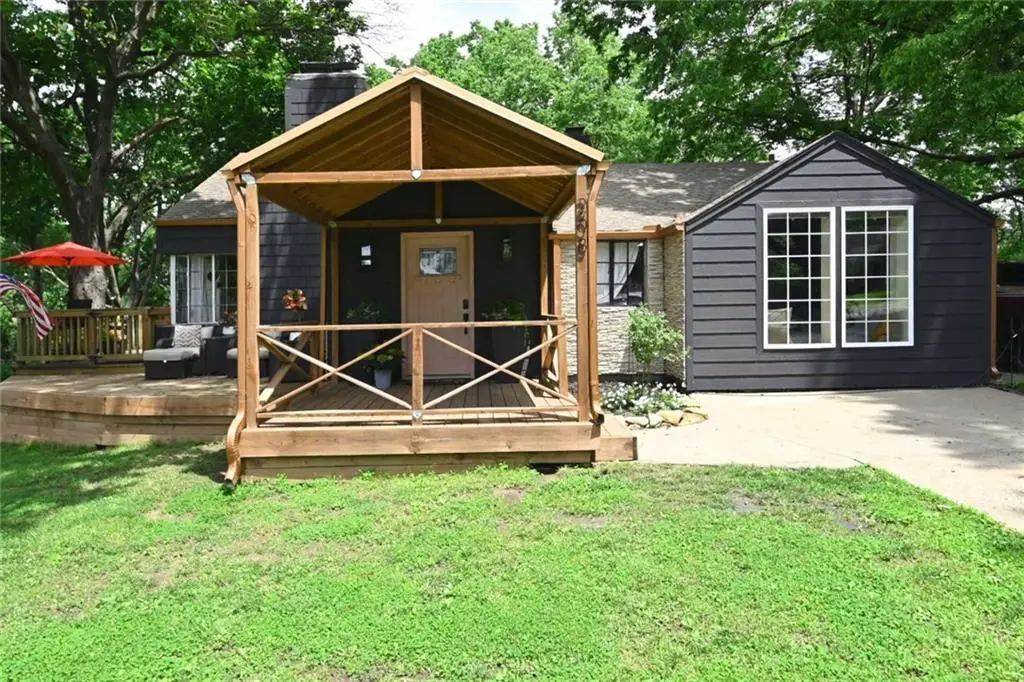 208 NW 83rd Street, Kansas City, MO 64118 - #1
