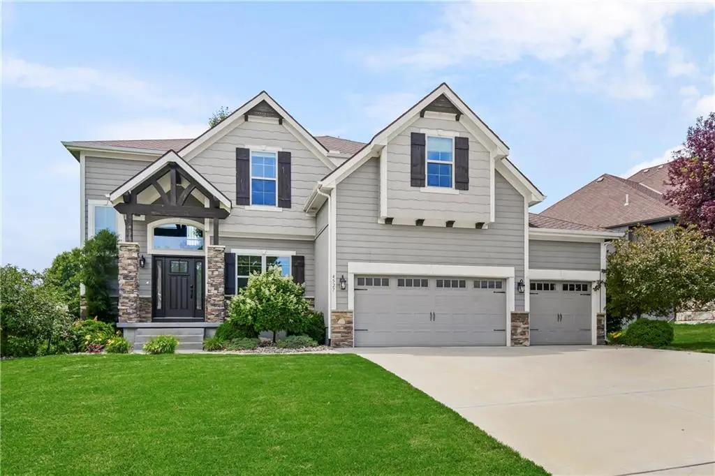 4527 Verona Drive Nw, Riverside, MO 64150 - #1