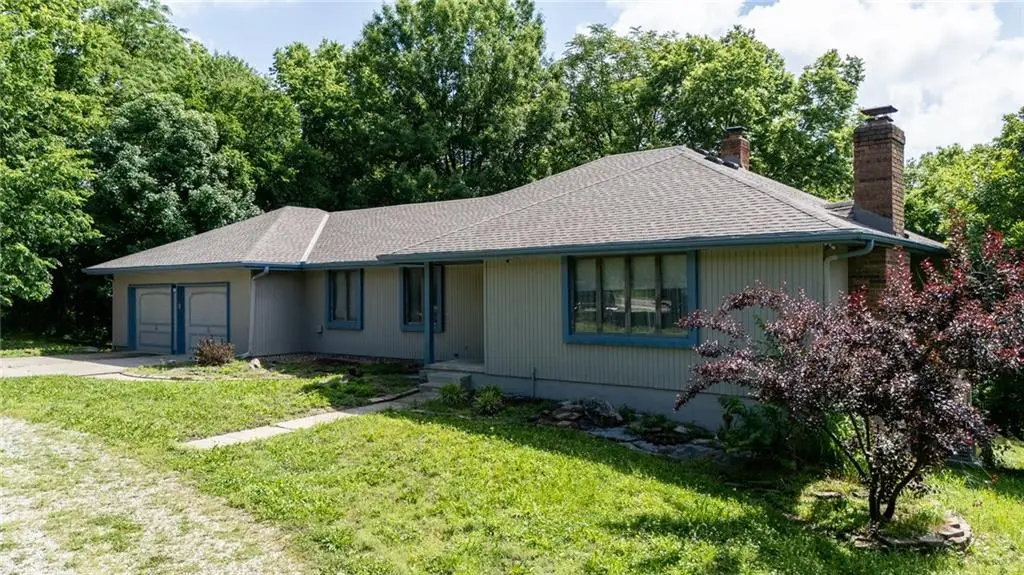 17635 Stubbs Station Road, Camden Point, MO 64018 - #1