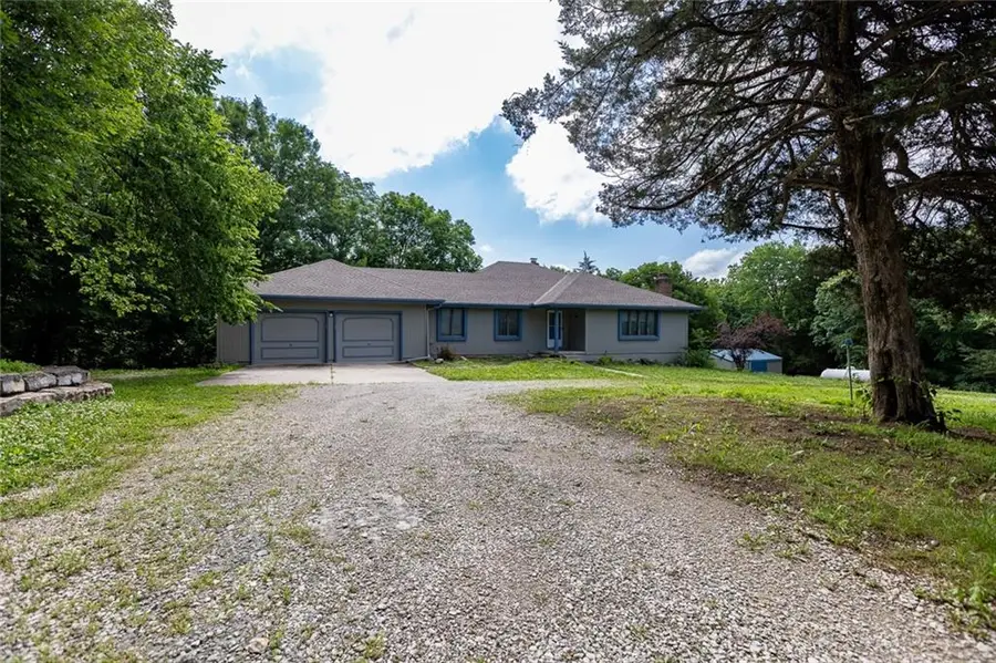 17635 Stubbs Station Road, Camden Point, MO 64018 - #3