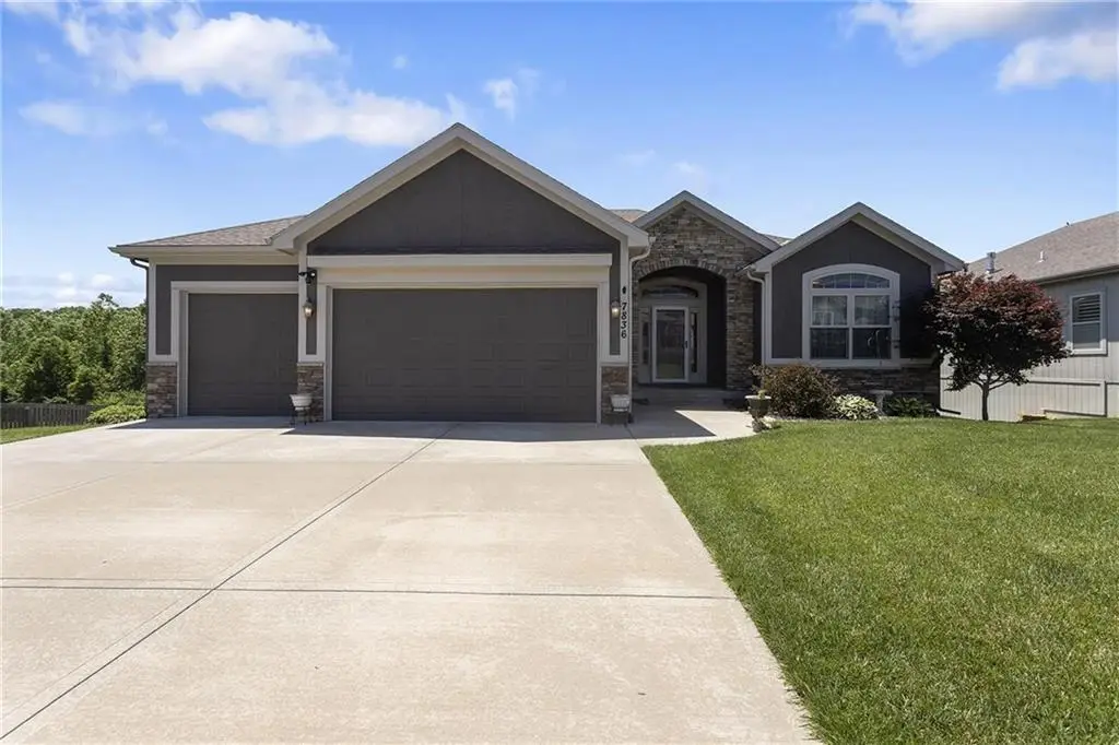 7836 N Walrond Avenue, Kansas City, MO 64119 - #1