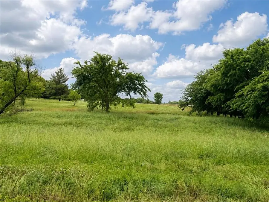11512 Lostine Road, Galena, KS 66739 - #2