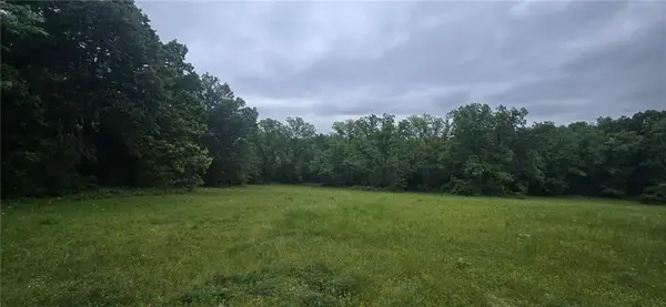 12668 E Panama Road, Nevada, MO 64772