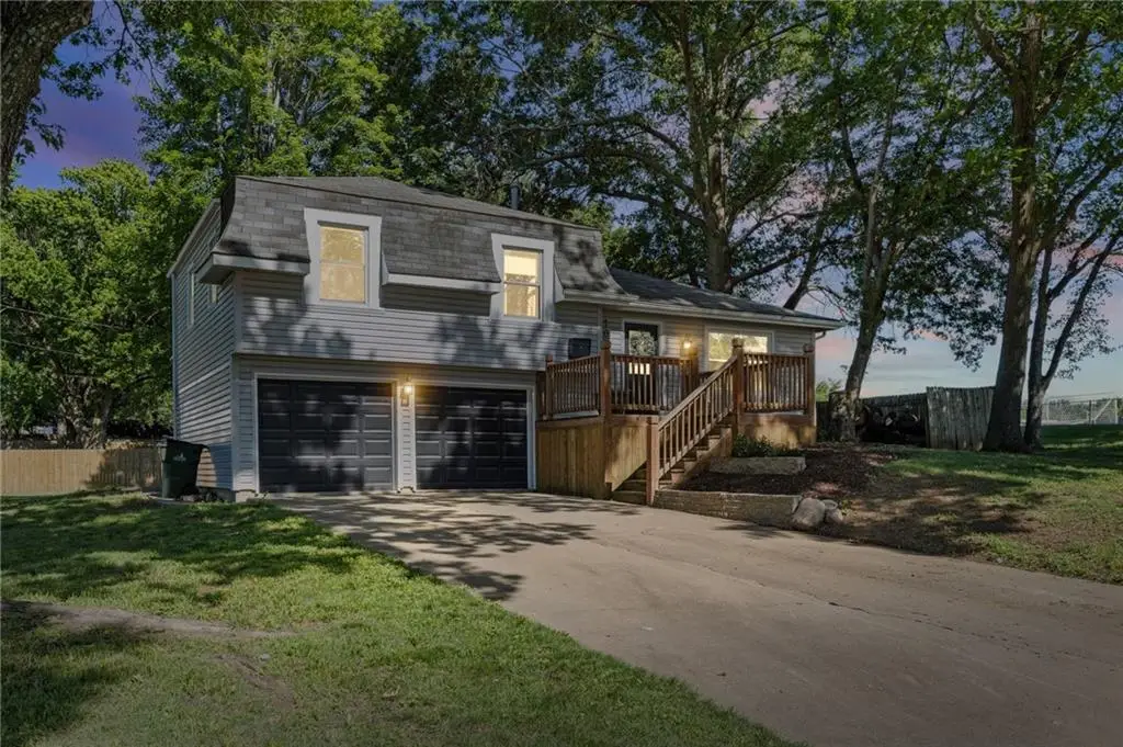 1000 N Woodland Street, Olathe, KS 66061 - #1