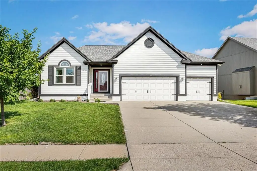 150 Cherry Hills Circle, Gardner, KS 66030 - #1