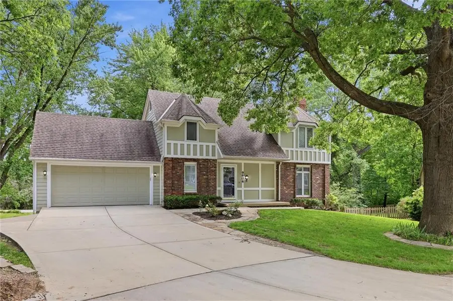 9606 N Charlotte Street, Kansas City, MO 64155 - #2