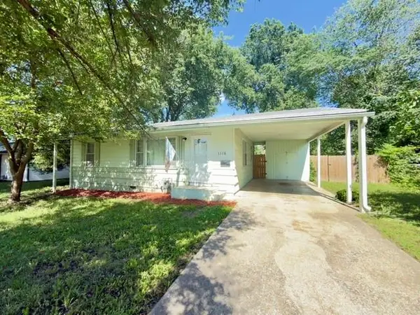1116 N Clay Street, Nevada, MO 64772