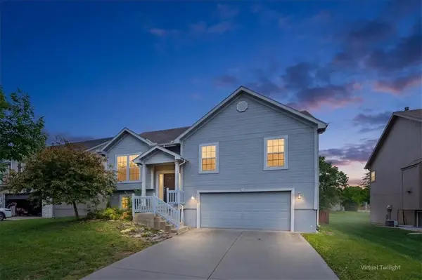 20669 W 124th Terrace, Olathe, KS 66061