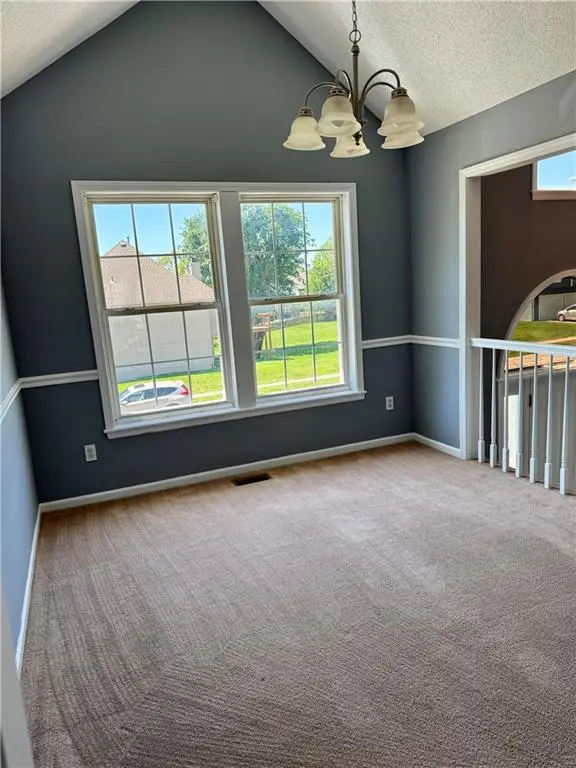 414 Donegal Drive, Smithville, MO 64089 - #3