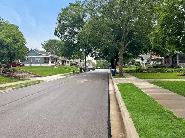 7229 Agnes Avenue, Kansas City, MO 64132 - #2