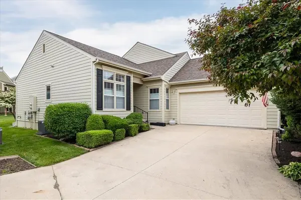 5819 Longleaf Drive, Lawrence, KS 66049