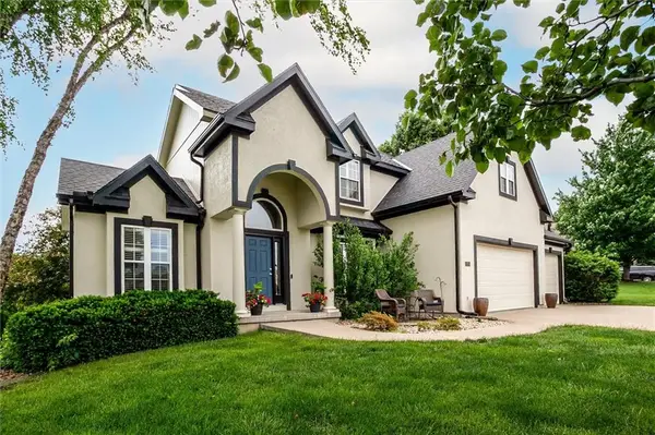 12670 Oak Harobr Drive, Platte City, MO 64079