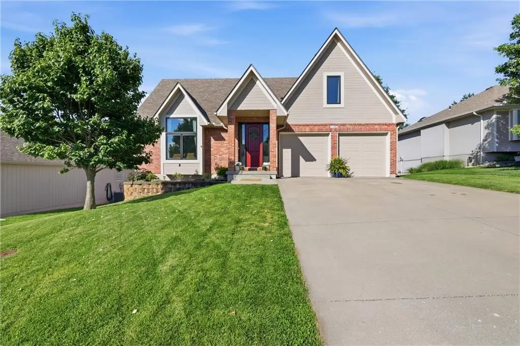 1130 N Glenview Avenue, Independence, MO 64056 - #1